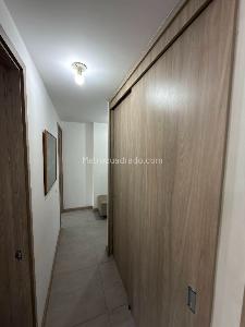 Apartamento de 3 alcobas en venta en Calasanz, Medellín, 68 m² · foto 10 de 20