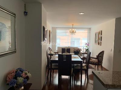 Apartamento en venta en Bella Suiza, Bogotá · foto 3 de 16
