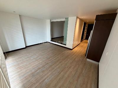 Apartaestudio en venta en Chico, Bogotá, 52 m² · foto 5 de 10