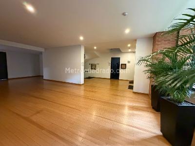Apartaestudio en venta en Chico, Bogotá, 52 m² · foto 9 de 10