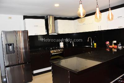 Apartamento de 3 alcobas en venta en Chapinero Alto, Bogotá, 160 m² · foto 7 de 16
