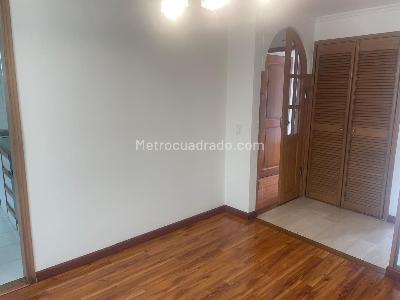 Apartamento en venta en Bella Suiza, Bogotá · foto 9 de 18
