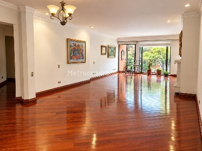 Apartamento de 2 alcobas en venta en La, Bogotá, 149 m² · foto 4 de 14