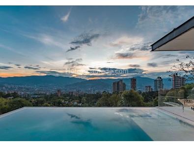 Casa de 4 alcobas en venta en Los Balsos, Medellín, 685 m² · foto 10 de 12