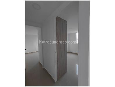 Apartamento en venta en Loma Del Indio, Medellín · foto 2 de 20