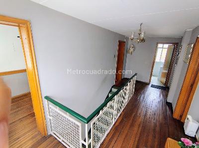 Casa de 5 alcobas en arriendo en San Luis Galerias, Bogotá, 350 m² · foto 14 de 18