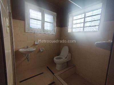 Casa de 5 alcobas en venta en Teusaquillo, Bogotá, 400 m² · foto 19 de 20