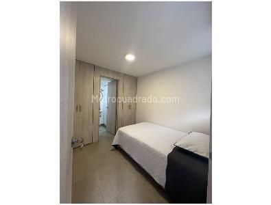 Apartamento en venta en Loma De Los Gonzalez, Medellín · foto 12 de 20