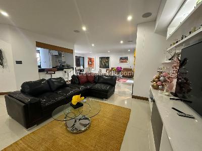 Apartamento de 3 alcobas en venta en Altos De Cabecera, Bucaramanga, 264 m² · foto 3 de 10