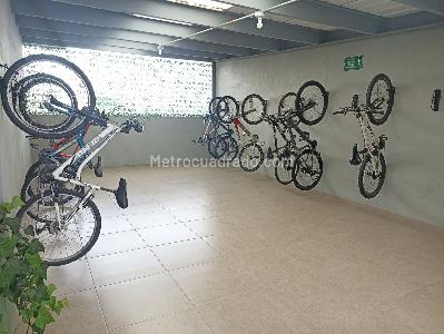Apartaestudio en venta en Andes Norte, Bogotá, 33 m² · foto 6 de 16