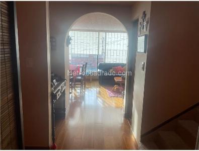 Apartamento de 3 alcobas en venta en Santa Barbara, Bogotá, 102 m² · foto 15 de 16