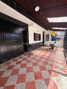Casa de 4 alcobas en venta en San Cipriano, Bogotá, 178 m² · foto 5 de 20