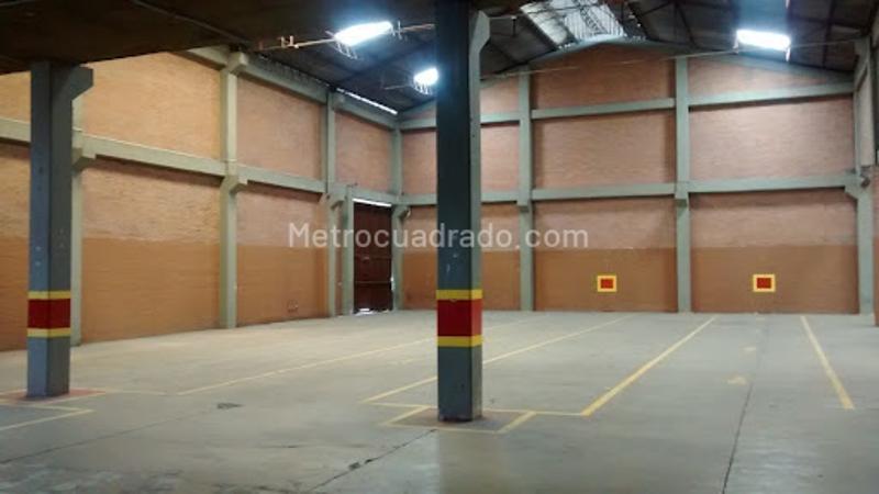 Bodega en Arriendo, Montevideo, Bogotá D.C. - Widok 2