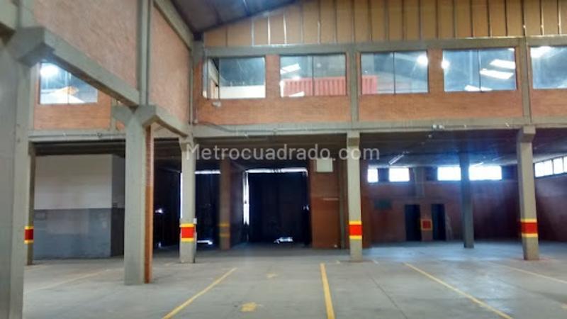 Bodega en Arriendo, Montevideo, Bogotá D.C. - Widok 4
