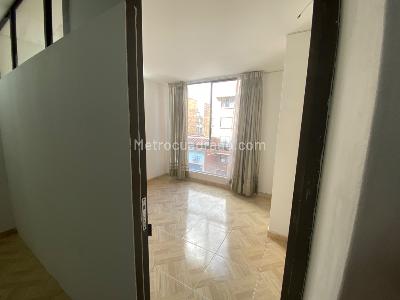 Apartaestudio en venta en Chapinero Galerias, Bogotá, 38 m² · foto 13 de 20