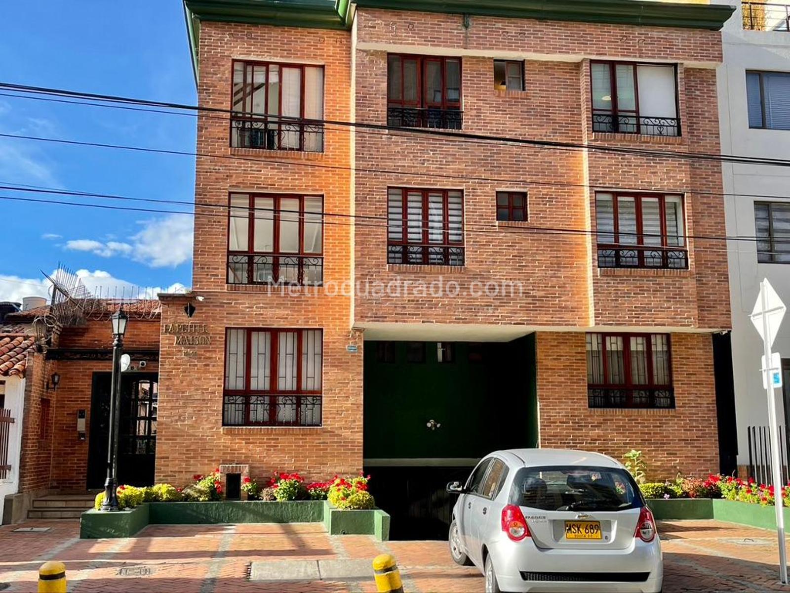 Apartamento en Venta  CAOBOS CEDRITOS