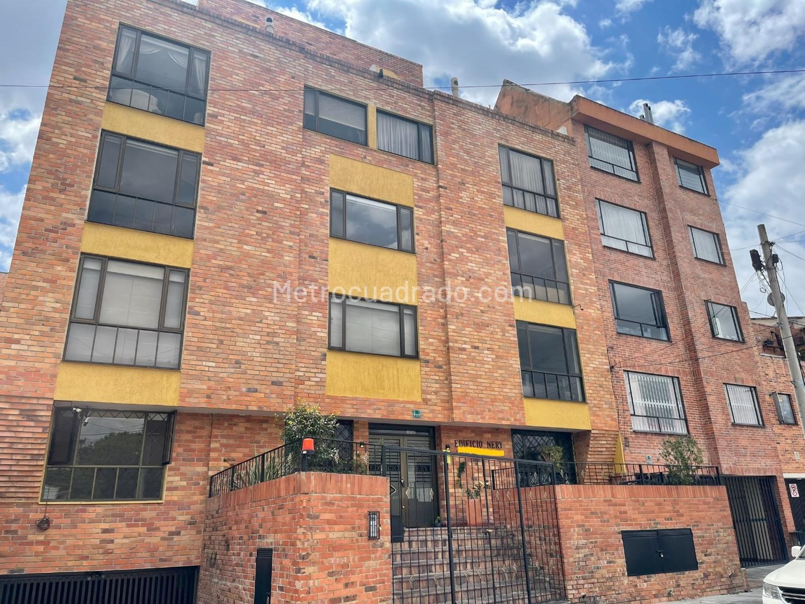 Apartamento en Venta  CEDRITOS CEDRO GOLF