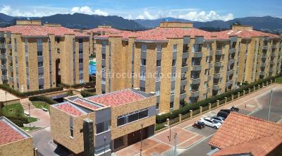 Apartamento de 3 alcobas en venta en Pinares De Chia, Chía, 95 m² · foto 2 de 20