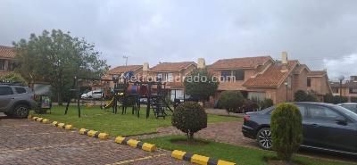 Casa en venta en Villa Concha, Chía · foto 3 de 20