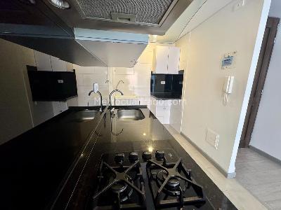 Apartamento de 2 alcobas en venta en Los Cedritos, Bogotá, 57 m² · foto 14 de 20