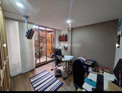 Apartamento en venta en Cedritos, Bogotá · foto 9 de 17