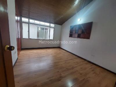 Casa de 5 alcobas en venta en Salitre Greco, Bogotá, 500 m² · foto 16 de 19