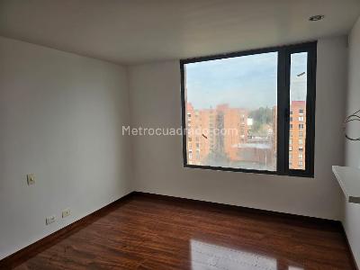 Apartamento de 4 alcobas en arriendo en La Esperanza Norte, Bogotá, 300 m² · foto 11 de 20