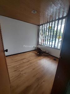 Casa de 5 alcobas en venta en Salitre Greco, Bogotá, 500 m² · foto 13 de 19