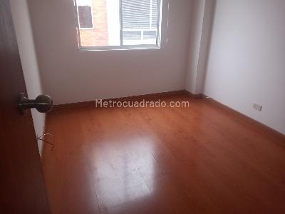 Apartamento de 3 alcobas en venta en Cedritos, Bogotá, 62 m² · foto 12 de 18