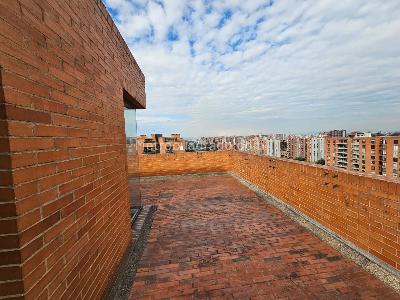 Apartamento de 4 alcobas en arriendo en Ciudad Salitre Reservado, Bogotá, 300 m² · foto 16 de 20