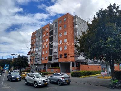 Apartamento de 3 alcobas en venta en Cedritos Belmira, Bogotá, 65 m² · foto 1 de 18