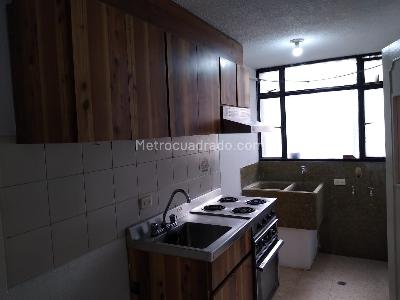 Apartamento de 1 alcoba en venta en Niza Alhambra, Bogotá, 45 m² · foto 5 de 19