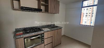 Apartamento de 3 alcobas en arriendo en San Antonio Norte, Bogotá, 65 m² · foto 3 de 16