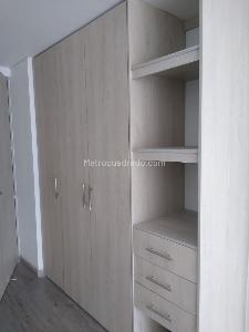 Apartaestudio en arriendo en Los Heroes, Bogotá, 25 m² · foto 8 de 11