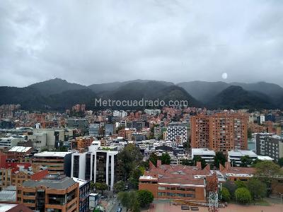 Apartaestudio en arriendo en Los Heroes, Bogotá, 25 m² · foto 2 de 11