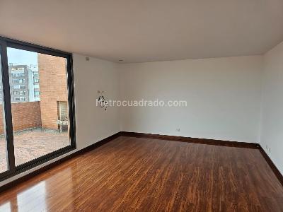 Apartamento de 4 alcobas en arriendo en Ciudad Salitre, Bogotá, 300 m² · foto 14 de 19