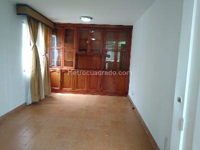 Apartamento de 3 alcobas en arriendo en Ciudad Favidi, Bogotá, 70 m² · foto 7 de 17