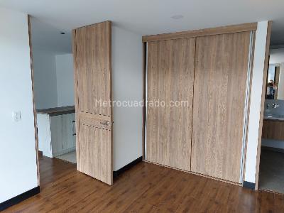Apartaestudio en arriendo en Los Cedros, Bogotá, 49 m² · foto 13 de 16