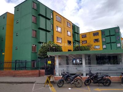 Apartamento de 3 alcobas en arriendo en Villa Alsacia, Bogotá, 70 m² · foto 2 de 18
