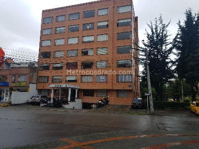 Apartaestudio en arriendo en Cedritos, Bogotá, 40 m² · foto 2 de 14