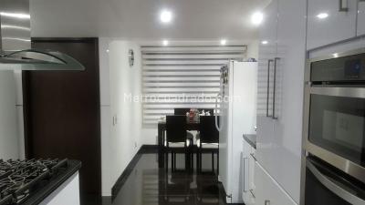 Casa de 4 alcobas en venta en El Recreo De Los Frailes, Bogotá, 650 m² · foto 9 de 20
