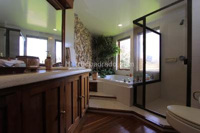 Casa de 4 alcobas en venta en San Jose De Bavaria, Bogotá · foto 10 de 18