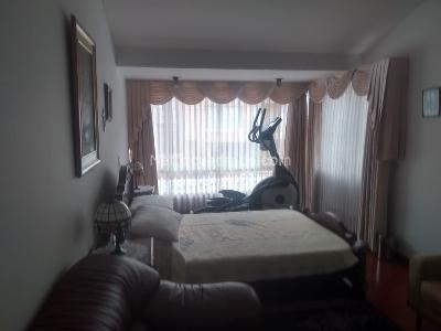 Casa de 4 alcobas en venta en Chico Navarra, Bogotá, 619 m² · foto 5 de 19