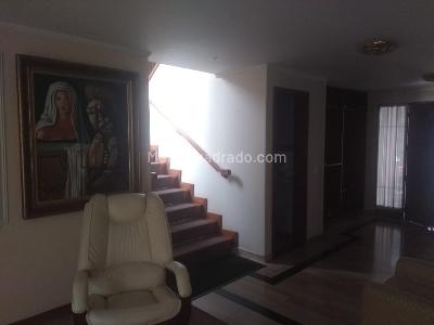 Casa de 4 alcobas en venta en Chico Navarra, Bogotá, 619 m² · foto 12 de 19