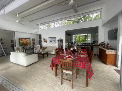 Casa de 5 alcobas en venta en Girardot, Girardot, 820 m² · foto 9 de 20