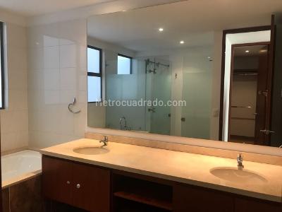 Apartamento en venta en Cerros De Suba, Bogotá · foto 17 de 20