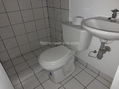 Casa de 5 alcobas en venta en Marly, Bogotá, 306 m² · foto 5 de 20