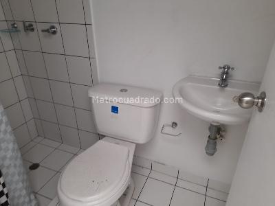 Casa de 5 alcobas en venta en Marly, Bogotá, 306 m² · foto 8 de 20