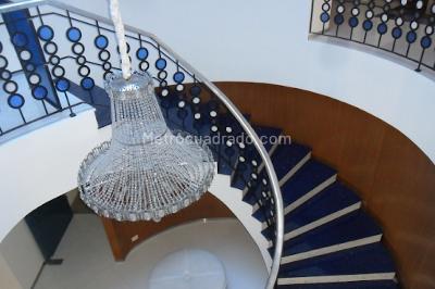 Apartamento de 4 alcobas en venta en Los Rosales, Bogotá, 664 m² · foto 4 de 20