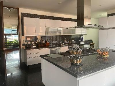 Apartamento de 4 alcobas en venta en La Carolina, Bogotá, 471 m² · foto 8 de 20